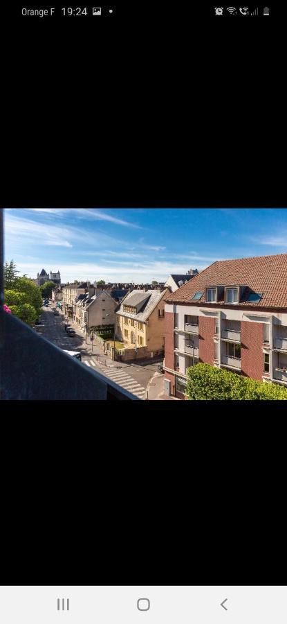 A Stondeta Appartement Beauvais Buitenkant foto